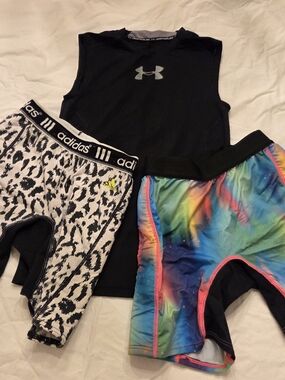 Under Armour Black Sleeveless & Adidas Compression Shorts Bundle Size Medium